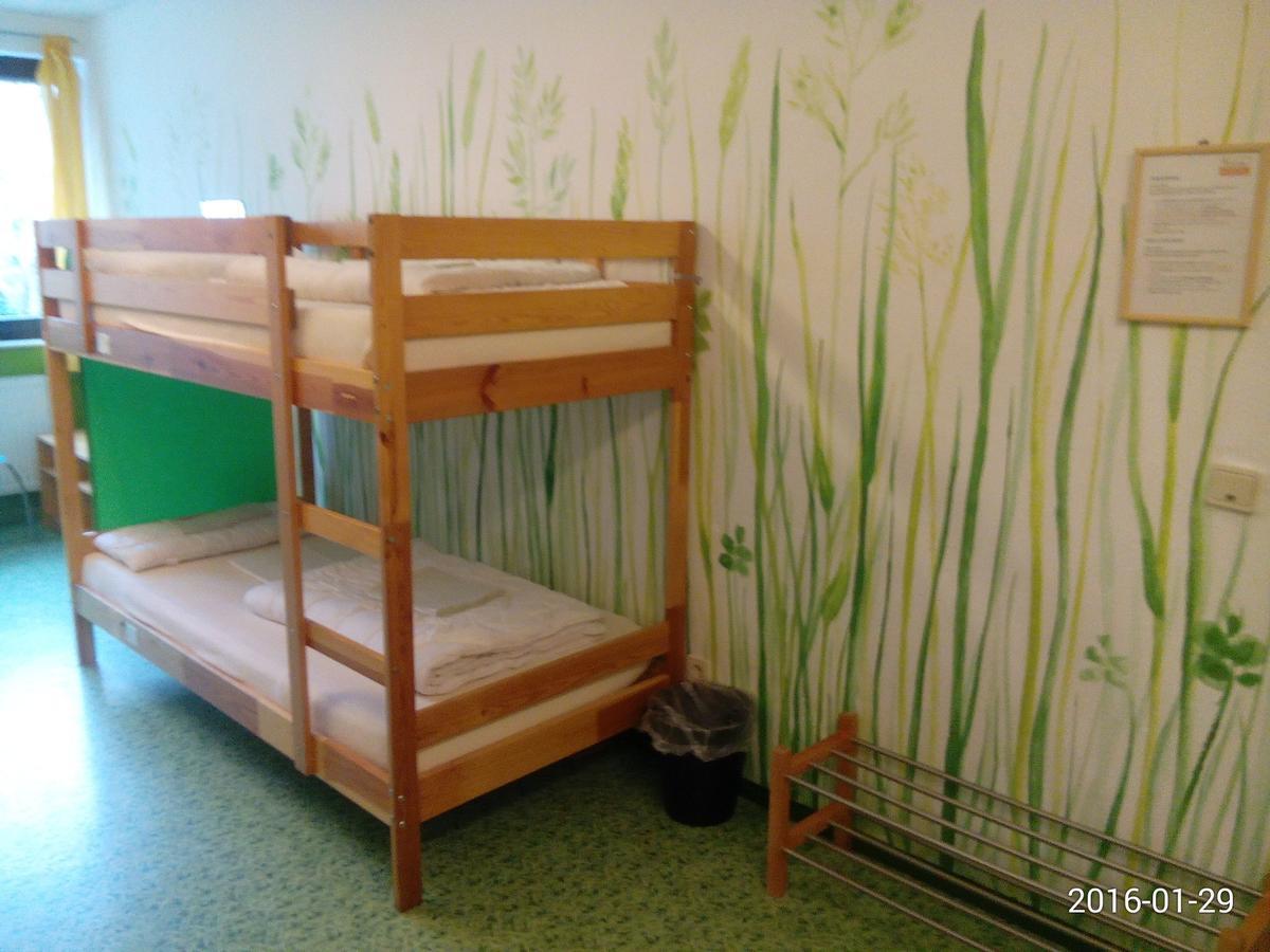 Hostel Max *